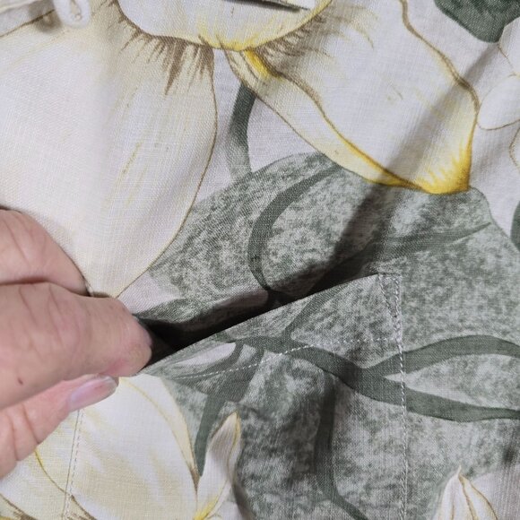 Tommy Bahama 100% Silk Hawiian‎ Shirt Size Large Men's Tan Green Floral Print - Picture 5 of 6